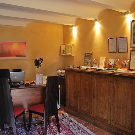 Borgo Dei Corsi Holiday House Reggiolo Zewnętrze zdjęcie