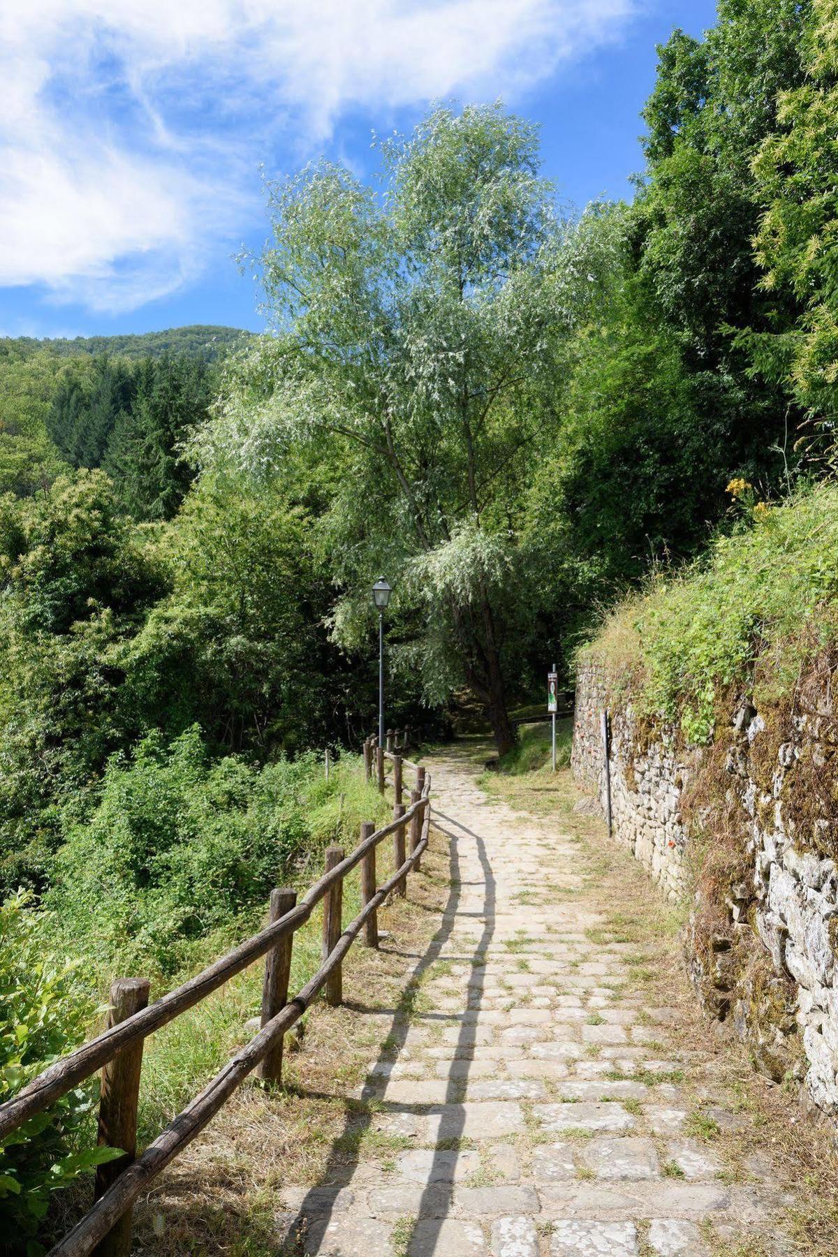 Borgo Dei Corsi Holiday House Reggiolo Zewnętrze zdjęcie
