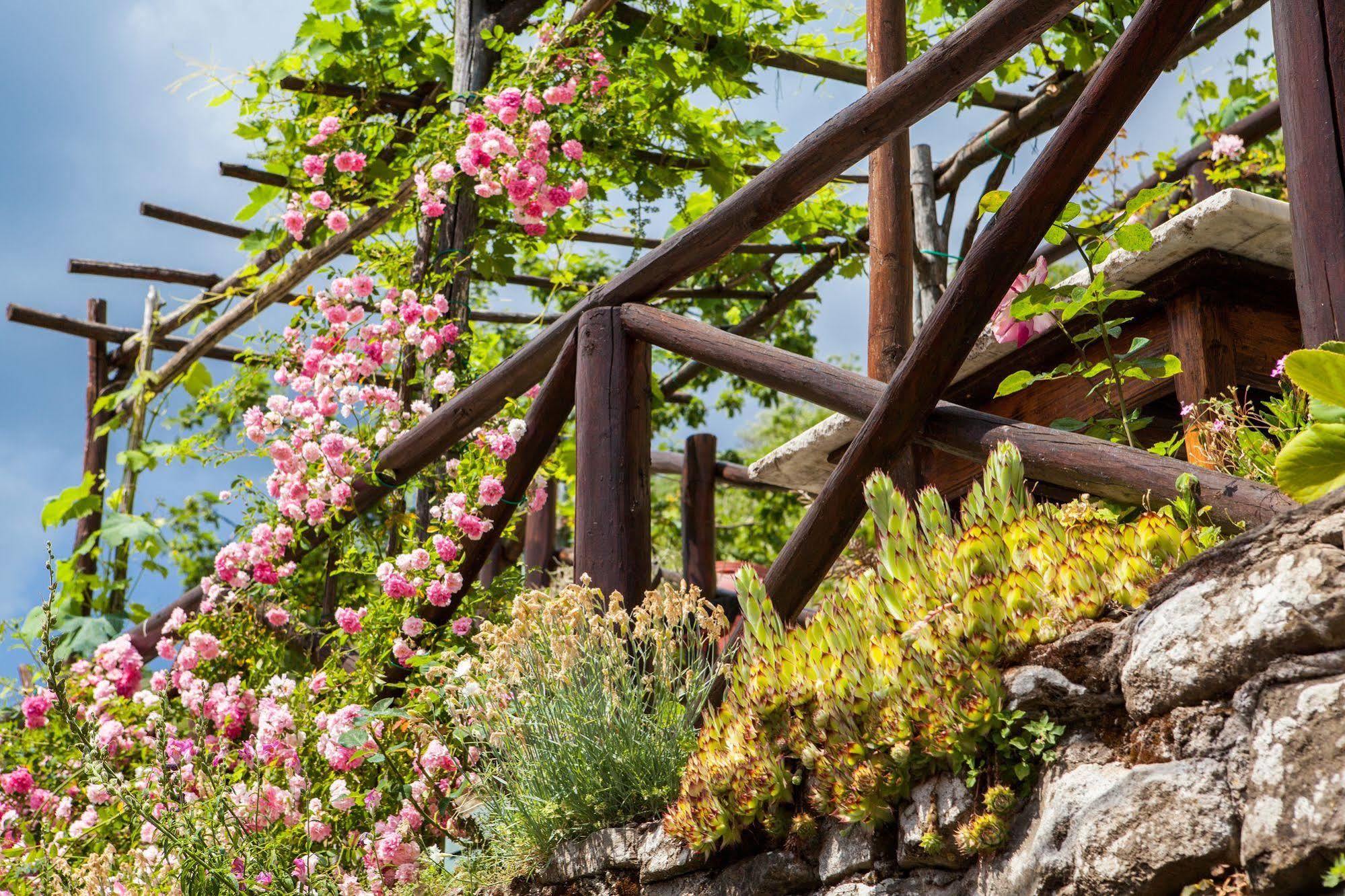 Borgo Dei Corsi Holiday House Reggiolo Zewnętrze zdjęcie