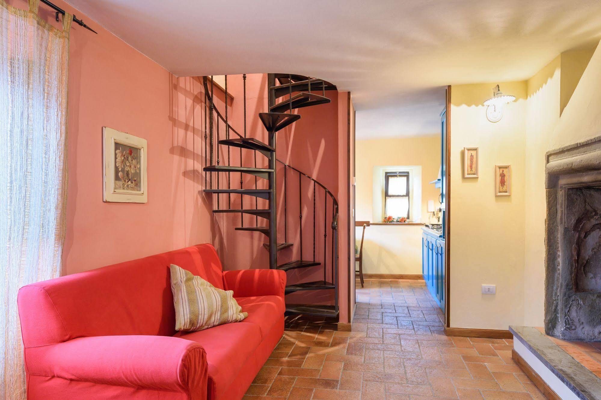 Borgo Dei Corsi Holiday House Reggiolo Zewnętrze zdjęcie